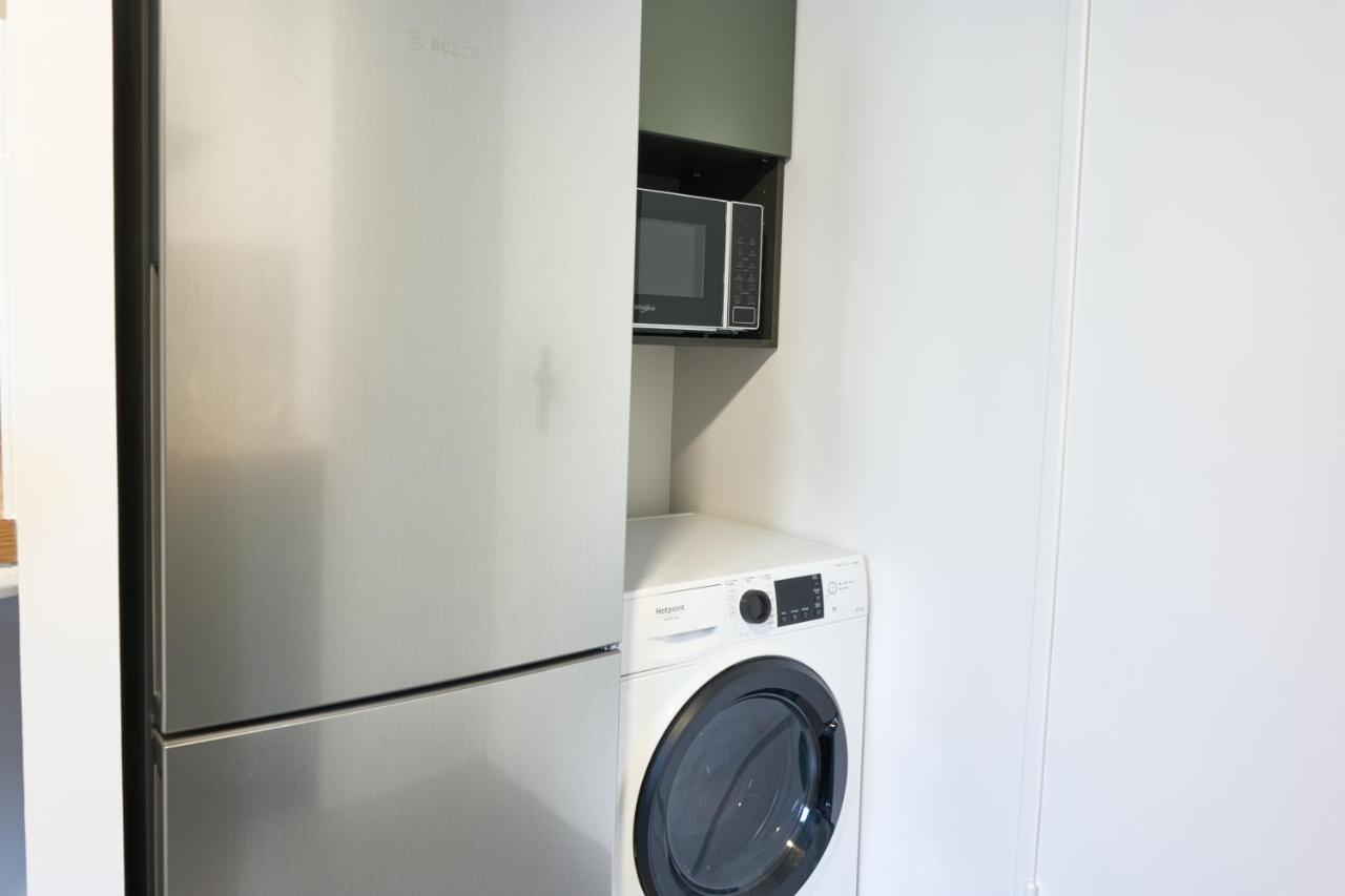 Eclat Dore Bondy Suites Free Parking Exterior foto